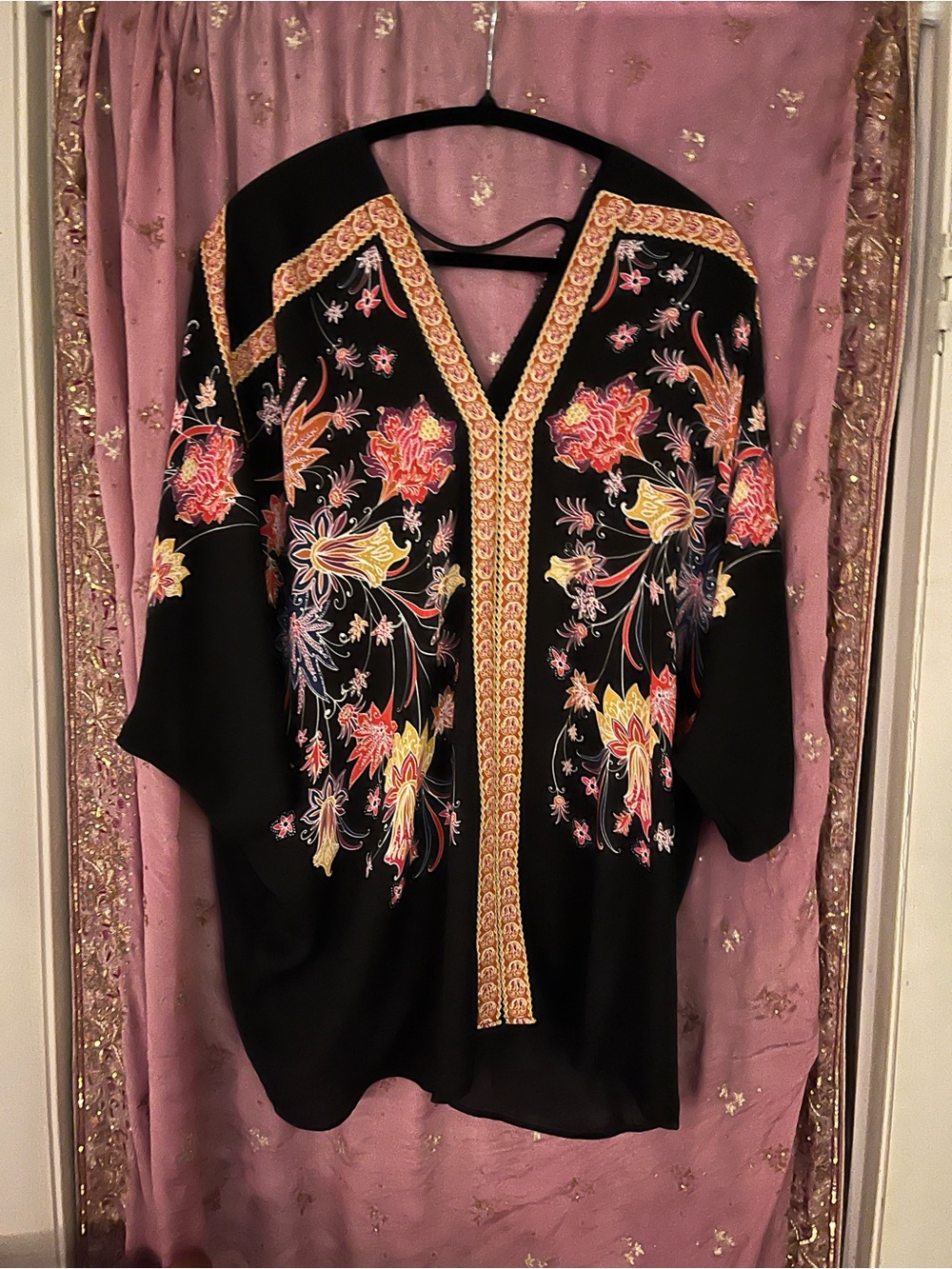 Rose & Olive Black Printed Floral V-Neck Tunic
